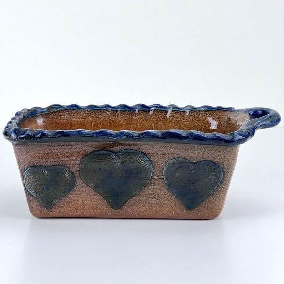 Salt of The Earth Stoneware Bakeware Pottery Guernsey Ohio Signed Blue Hearts - Picture 4 of 11